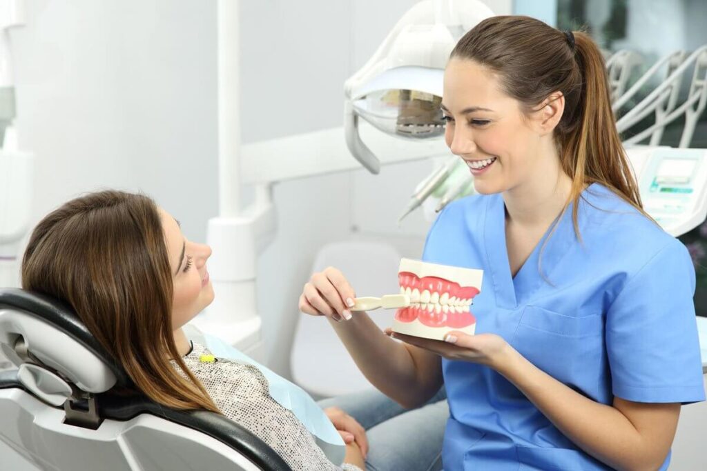 expert tips for maintaining health teeth and gums